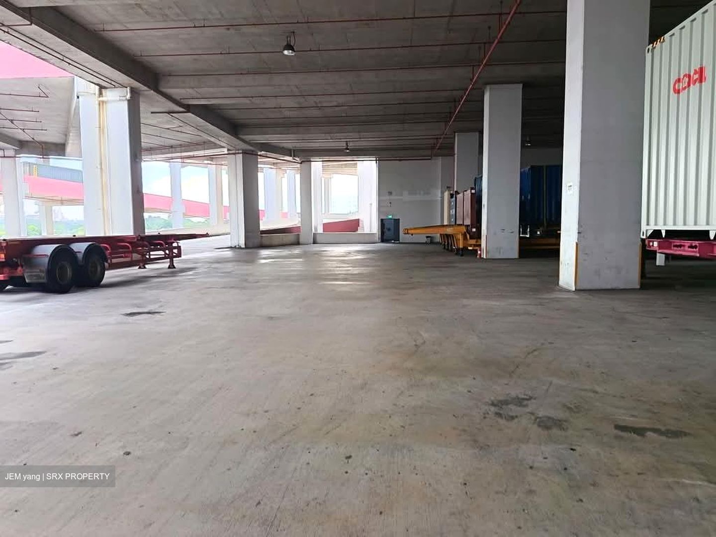 Jurong Districentre (D22), Warehouse #558420931